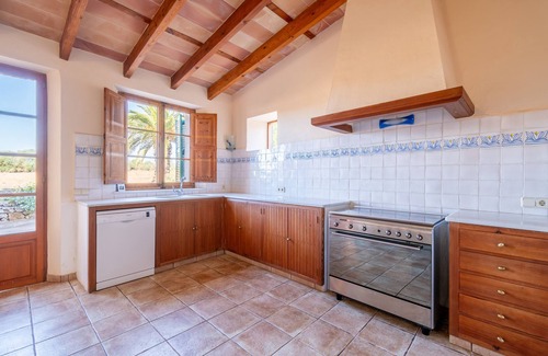 Felanitx Villa | Villa 'Can Rito' with Mountain View, Wi-Fi and Air Conditioning