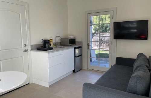 Rose Garden House | Villa CapRose: The Dove bedroom