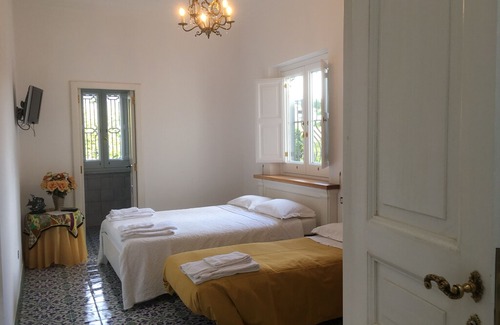 Torre del Greco Villa | Villa Carafa de Cillis