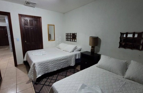 Corozal House | Villa Caribeña La ceiba Honduras