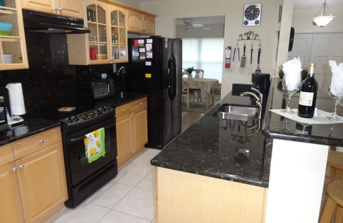 Cape Coral Villa | Villa Carina - Gulf Access Canal Home with Solar & Electric Heated Pool