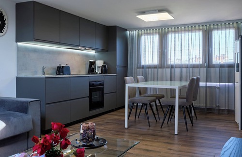 Gare Apartment | Villa Carlotta 72 -Apartment, 1 Bedroom