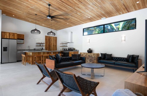 Nosara Villa | Villa Carmelina 4 bdrm Villa - 5 min walk to Guiones Beach
