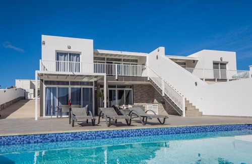 Playa Blanca Villa | Villa Carol