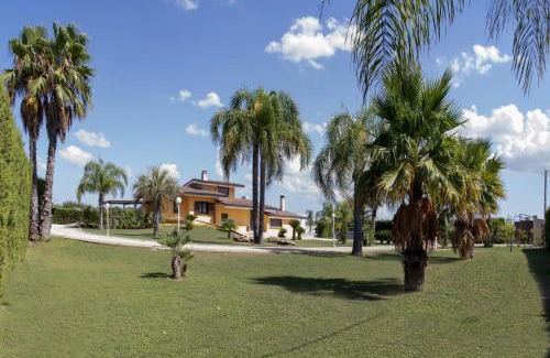 Racale Villa | Villa Carrino by MMega