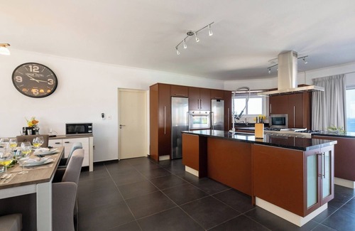 Bisento Villa | Villa Caruso With Private Pool and Spectaculair sea View 2 Minutes From Beach