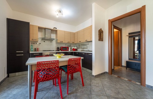 Sarroch Villa | Villa "Casa Annabella" with Mountain View, Private Terrace & 2 Balconies