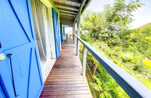 Almond Grove Apartment | Villa Casa Blue, between sky and ocean, Almond Grove