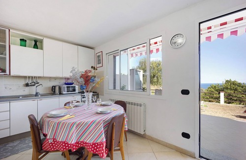 San Lorenzo al Mare Apartment | Villa 'Casa Vacanza Sanaa' with Sea View, Private Terrace and Wi-Fi