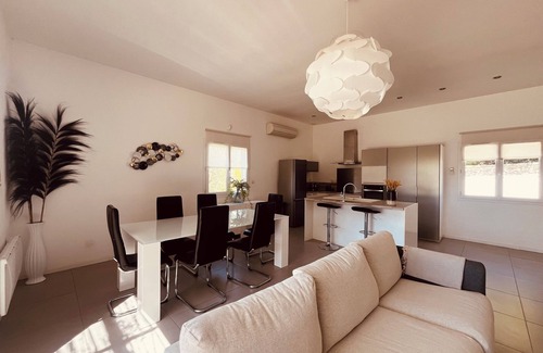 Bellegarde Villa | Villa Casa Vaunage/6pers/Pools/Wifi/Clim