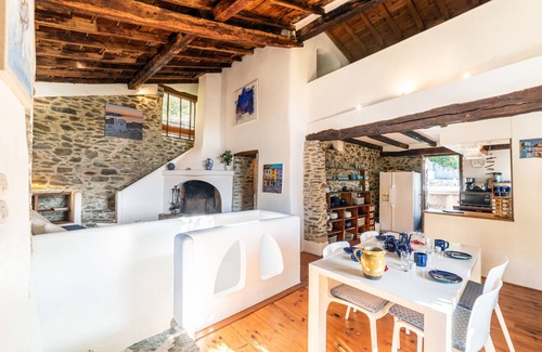Montferrer Villa | Villa "Casablanca" with Mountain View, Private Pool & Wi-Fi