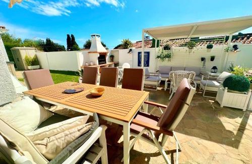 Urbanizacion Costabella Villa | Villa CasaCara Marbella beachside Costabella -Spain