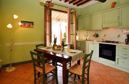 Certaldo Villa | VILLA CASALE IL BOSCHETTO - JACUZZI & FITNESS & PLAYGROUND OPEN AIR