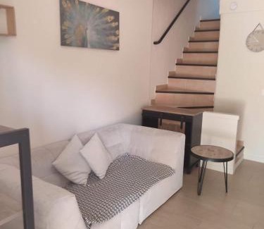 Millas House | Villa Casaleno gite Le Loriot avec wi-fi