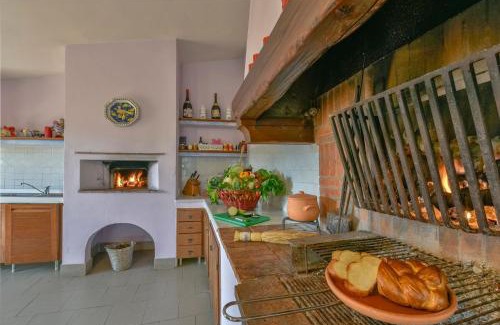 Casalguidi Villa | Villa Casalguidi by PosarelliVillas