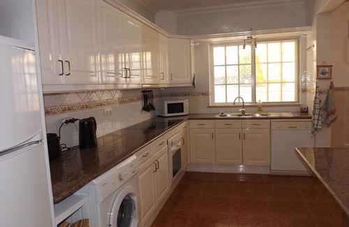 Vale de Carro Villa | Villa Casanova, pool, aircon, 800m to Olhos de Agua beach - Albufeira