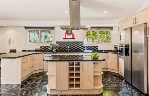 Bahia Dorada Villa | Villa Casillo - Wonderful Property Just 500 metres from the Beach with Sea Views