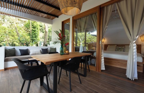 Chiguata Villa | Villa Casitas Batsú. Wifi Fiber, 5min Beach! Ideal for Families & Groups Friends