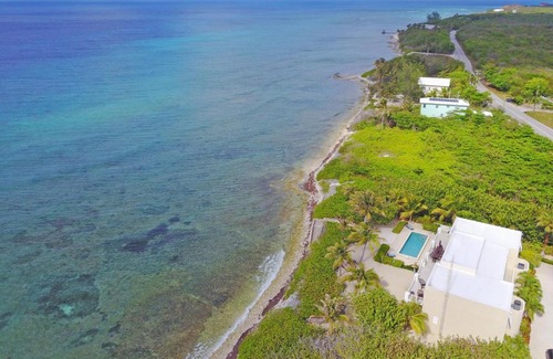 Old Man Bay House | Villa Caymanas by Grand Cayman Villas & Condos