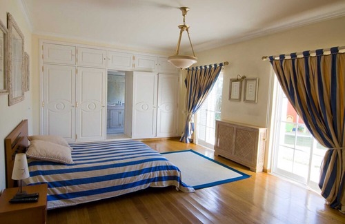 Colares Villa | Villa Cecilia