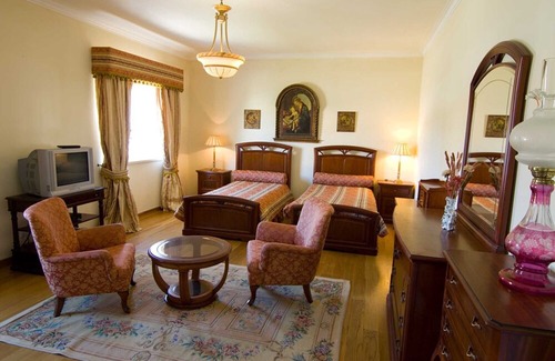 Colares Villa | Villa Cecilia