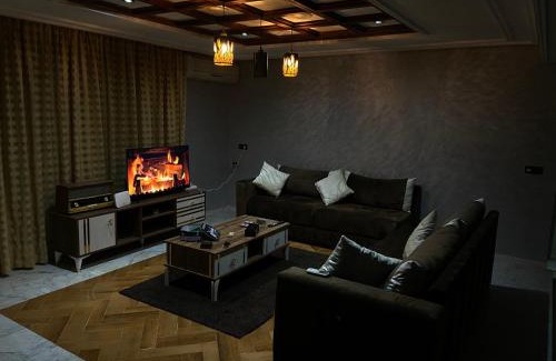 Ifrane Villa | Villa cedra centre ville ifrane zéro six soixante-neuf soixante-huit 3828