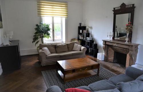 Chateau-Gontier House | Villa Château Gontier