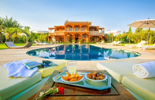 Agdal Villa | Villa Chaleureuse Avec Piscine Chauffée