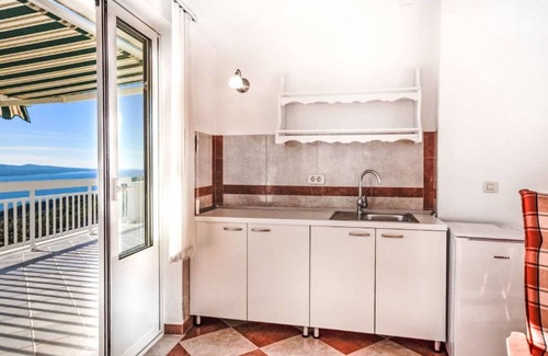 Bast Apartment | Villa Charlie by Interhome