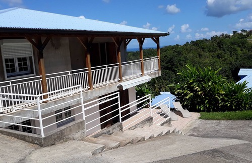 Desbonnes House | Villa Charly, Spacious, Sea view, quiet, close to beaches and Deshaies, Garden,