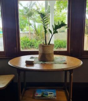 Hamilton East House | Villa Charm on Claudelands