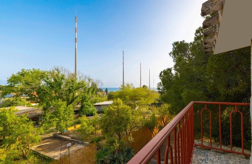 Su Forti Villa | Villa 'Charming 200m From The Sea' with Sea View, Private Terrace and Wi-Fi