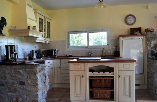 Chauzon House | Villa Chauzon, 3 bedrooms, 6 persons