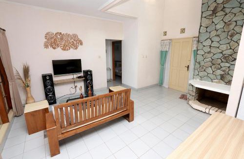 Ciater Villa | Villa ChavaMinerva Aries Ciater with Private Pool