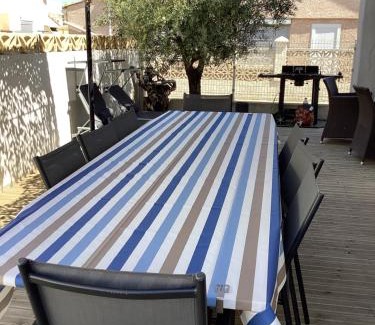 Narbonne-Plage House | Villa Chemakhi 10 personnes