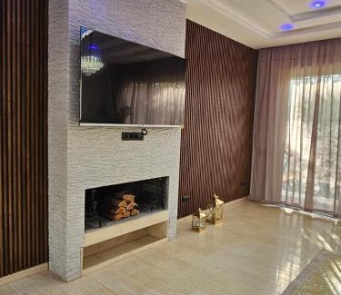 Menara Villa | Villa Chrifia 4 Suites Piscine