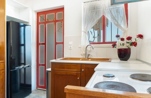 Merichas Villa | Villa 'Christina 2 Kythnos' with Sea View, Wi-Fi and Air Conditioning
