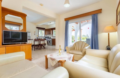 Argaka Villa | Villa Christina - Two Bedroom Villa, Sleeps 6