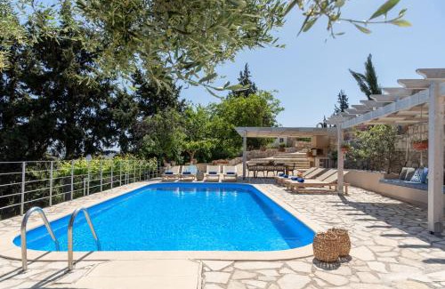 Apokoronas Villa | Villa Chrysallis with heated pool