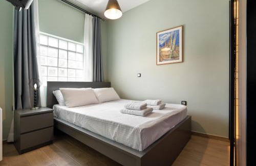 Agia Marina House | Villa Cicada Chania, steps from the beach, Car included