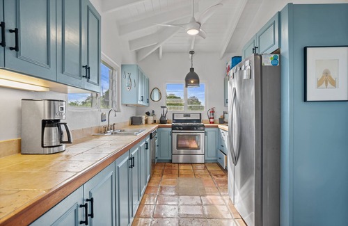 Ajax Peak House | Villa Circe ~ 360 views with pool + spa
