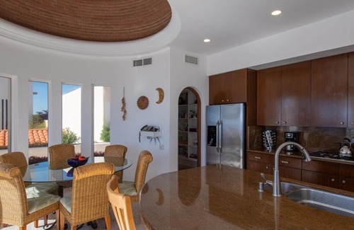 Pedregal Villa | Villa Clara Vista - Mediterranean Style Villa w/Ocean & Bay Views. Promos avail