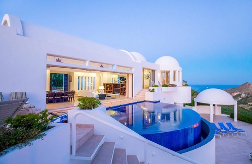 Pedregal Villa | Villa Clara Vista - Mediterranean Style Villa w/Ocean & Bay Views. Promos avail