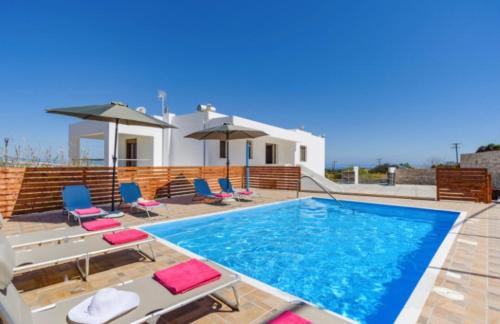 Kallithea Villa | Villa Cleopatra with Private Pool,tennis and soccer field
