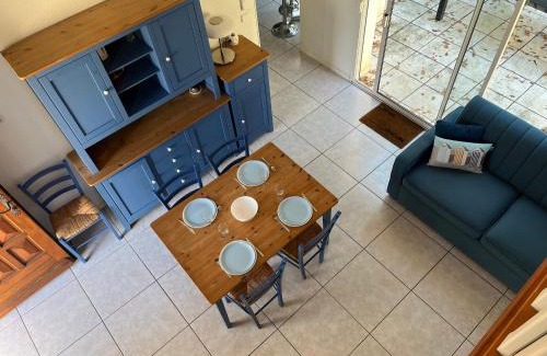 Vaux-sur-Mer House | Villa Climatisée 5 Pers, 450m Plages Nauzan et Conseil, Terrasse 48m², Parking, BBQ, 2 Chambres - FR-1-539-58