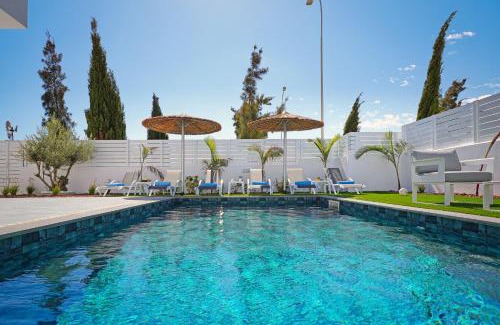 Pernera House | Villa Clio - 3bed All En-suite with Private Pool