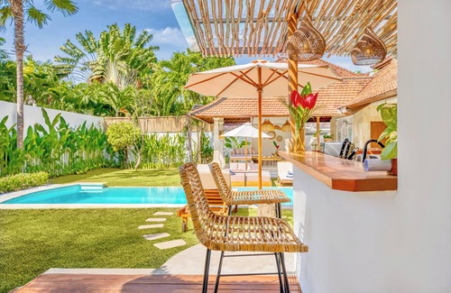 Laksmana Villa | Villa Cologne - 7BDR, 2 pools, garden, near beach