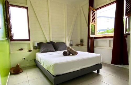Case-Pilote Villa | "Villa confortable proche de Case-Pilote avec piscine privée"