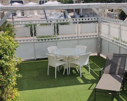 Cossignano Apartment | Villa Contessina