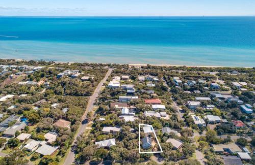 Rye House | Villa Conti - Pet Friendly - 300m from the beach